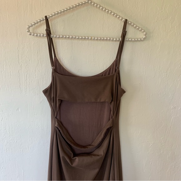 Privacy Please Revolve Elliott Dress In Army - Picture 9 of 10